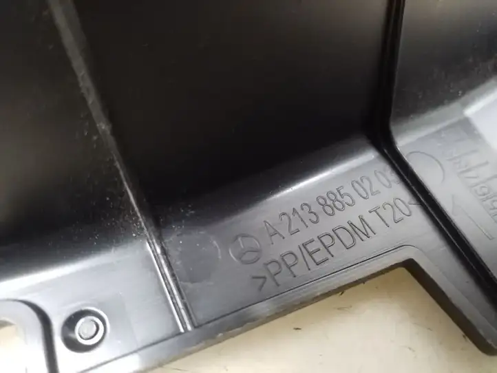 Mercedes-Benz E W213 (2016 - ) A2138850203 Кронштейн заднего бампера — фото 2
