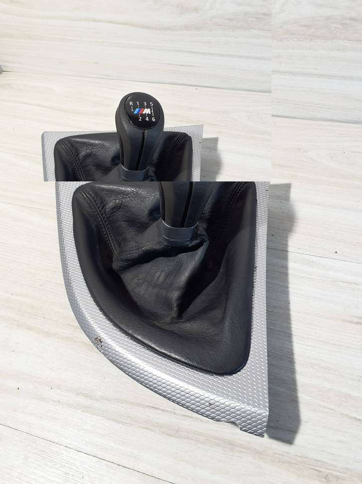 BMW 1 E81 E87 (2004 - 2011)  8037304 Отделка рычага переключения передач (кожа, головка)