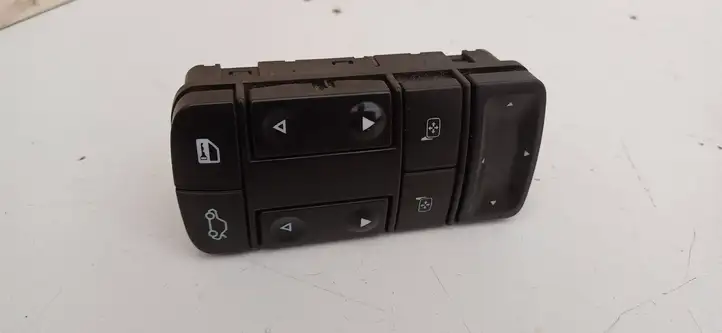 Opel Signum (2002 - 2008) 687833988 Блок кнопок стеклоподъемников — фото 1
