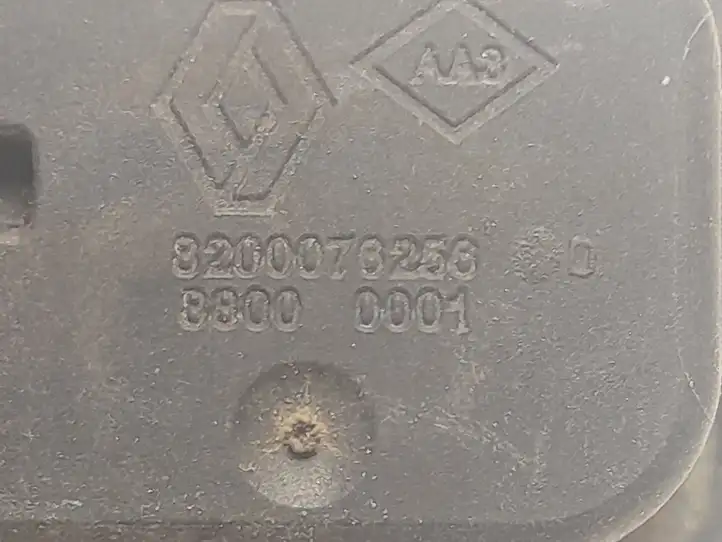 Renault Megane II (2006 - 2008) 8200076256 Кнопка закрытия крышки багажника — фото 3