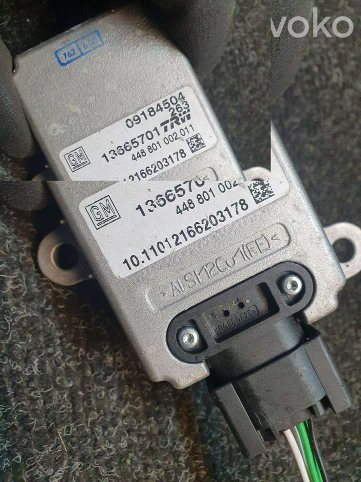 Opel Signum (2002 - 2008)  09184504 Датчик ESP (системы стабильности) (датчик курсовой устойчивости))