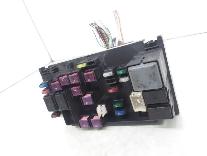 Subaru Impreza III (2008 - 2012)  82241FG010 Блок предохранителей