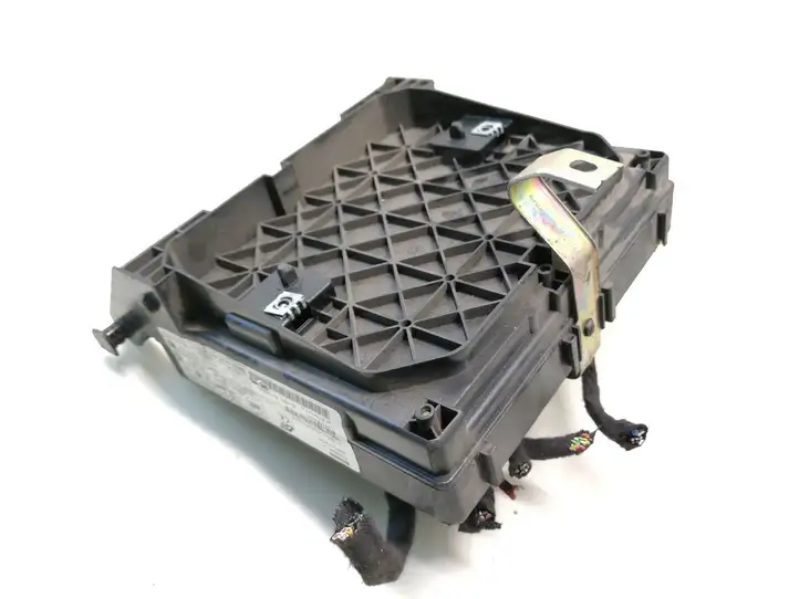 Volkswagen Sharan (2000 - 2003)  7M3962258AD Блок предохранителей