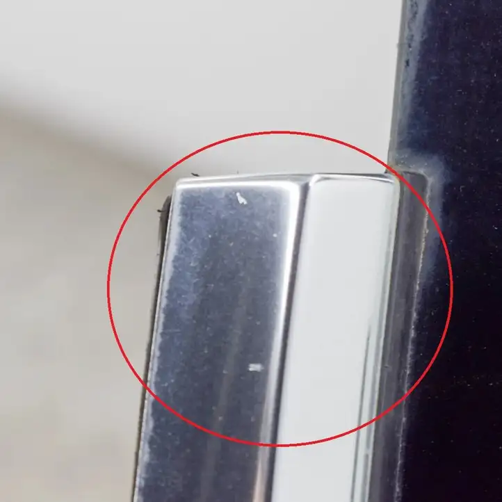 Tesla Model 3 (2017 - 2023)  43R004529 Заднее боковое стекло кузова