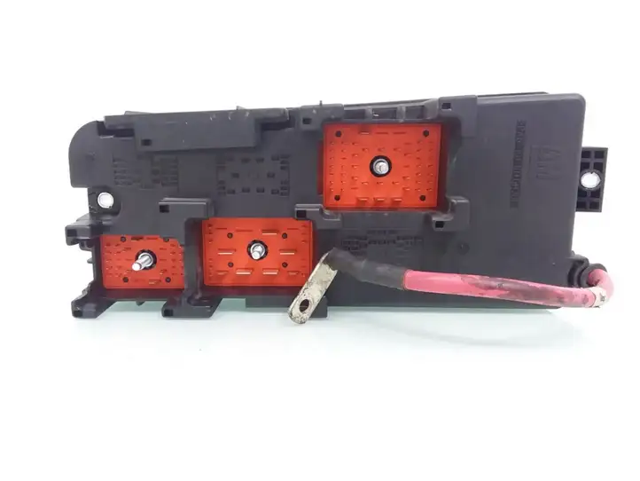 Opel Signum (2002 - 2008)  13190370 Блок предохранителей