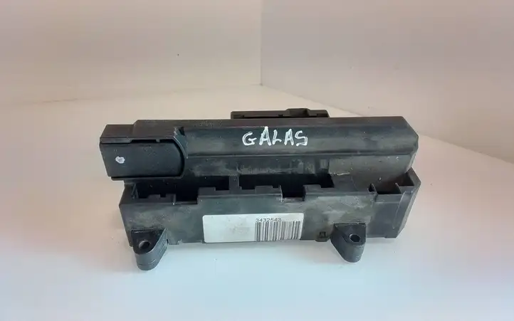 BMW 7 E65 E66 (2001 - 2008) 6113690058301 Блок предохранителей — фото 4