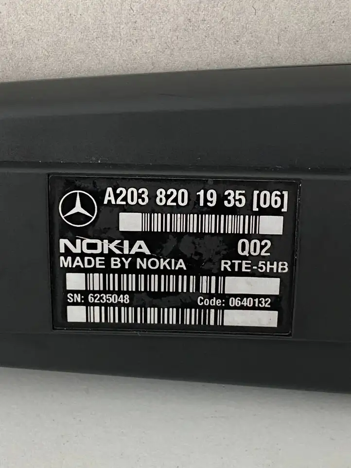 Mercedes-Benz C W203 (2000 - 2007) A2038201935 Автомобильный телефон — фото 6