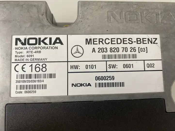 Mercedes-Benz C W203 (2000 - 2007) A2038207026 Блок GSM — фото 2