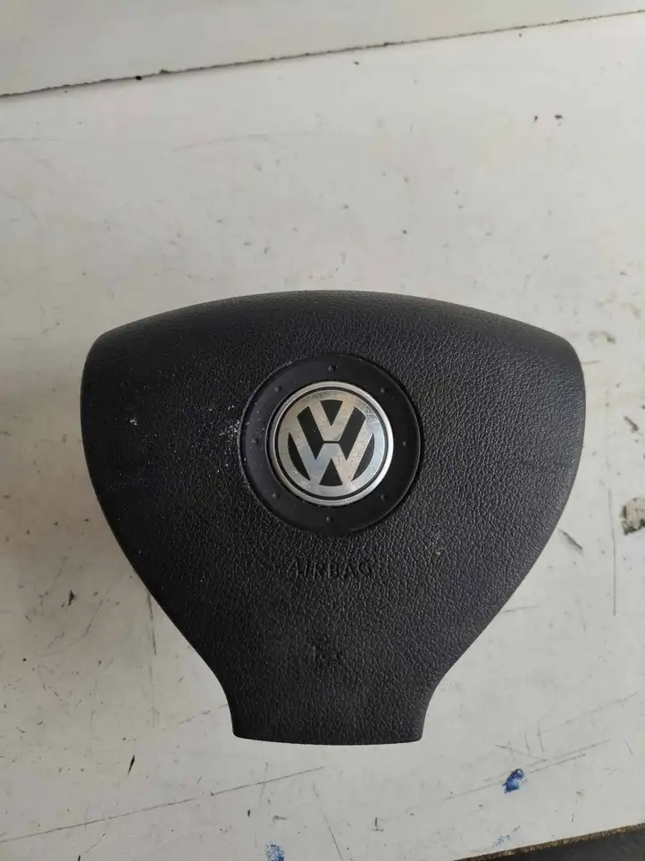 Volkswagen Golf Plus (2004 - 2008) 61607480 Подушка безопасности руля — фото 1