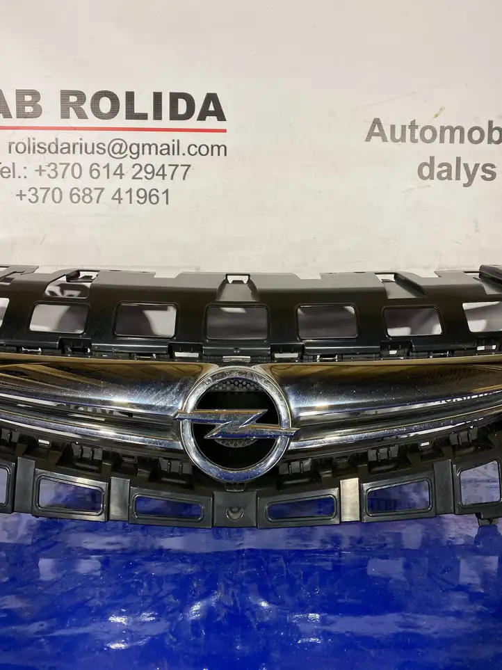 Opel Astra J (2009 - 2012) 13264582 Верхняя решетка радиатора — фото 9