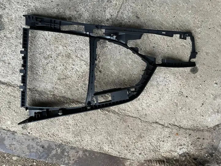 BMW 1 F20 F21 (2011 - 2019) 9207314 Другая деталь консоли (туннеля) — фото 2