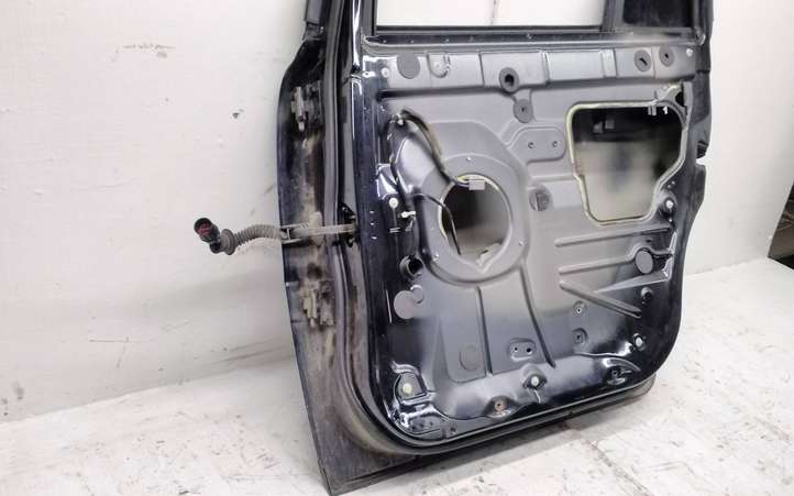 Volvo XC90 (2002 - 2006)   Задняя дверь