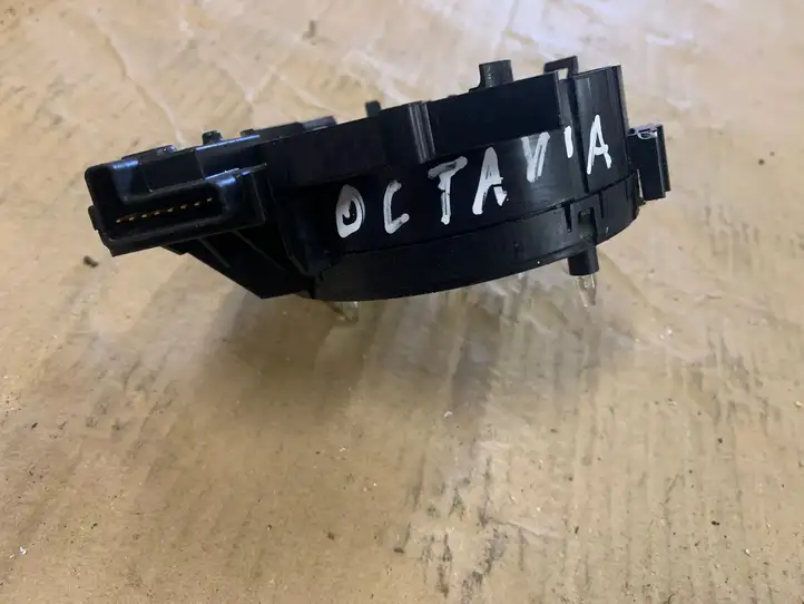 Skoda Octavia Mk2 (1Z) (2004 - 2013) 1K0959653C Контактное кольцо SRS — фото 2