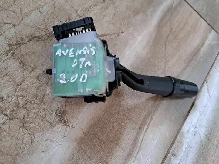 Toyota Avensis T250 (2003 - 2006) 173654 Переключатель стеклоочистителей — фото 1