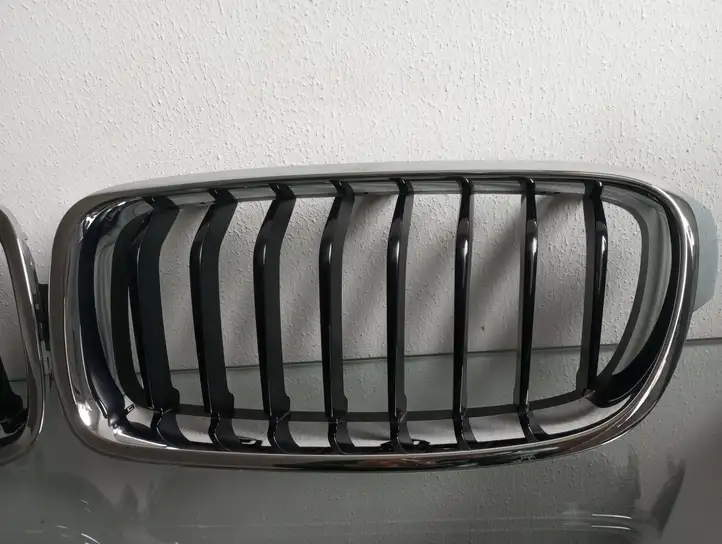 BMW 3 F30 F35 F31 (2012 - 2018) 7295441 Передняя решетка — фото 2