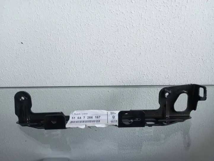 BMW 4 F32 F33 (2013 - 2017) 7266167 Кронштейн панели радиатора — фото 3