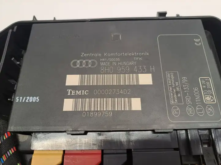 Audi A4 S4 B7 8E 8H (2004 - 2009) 01899759 Модуль комфорта — фото 8