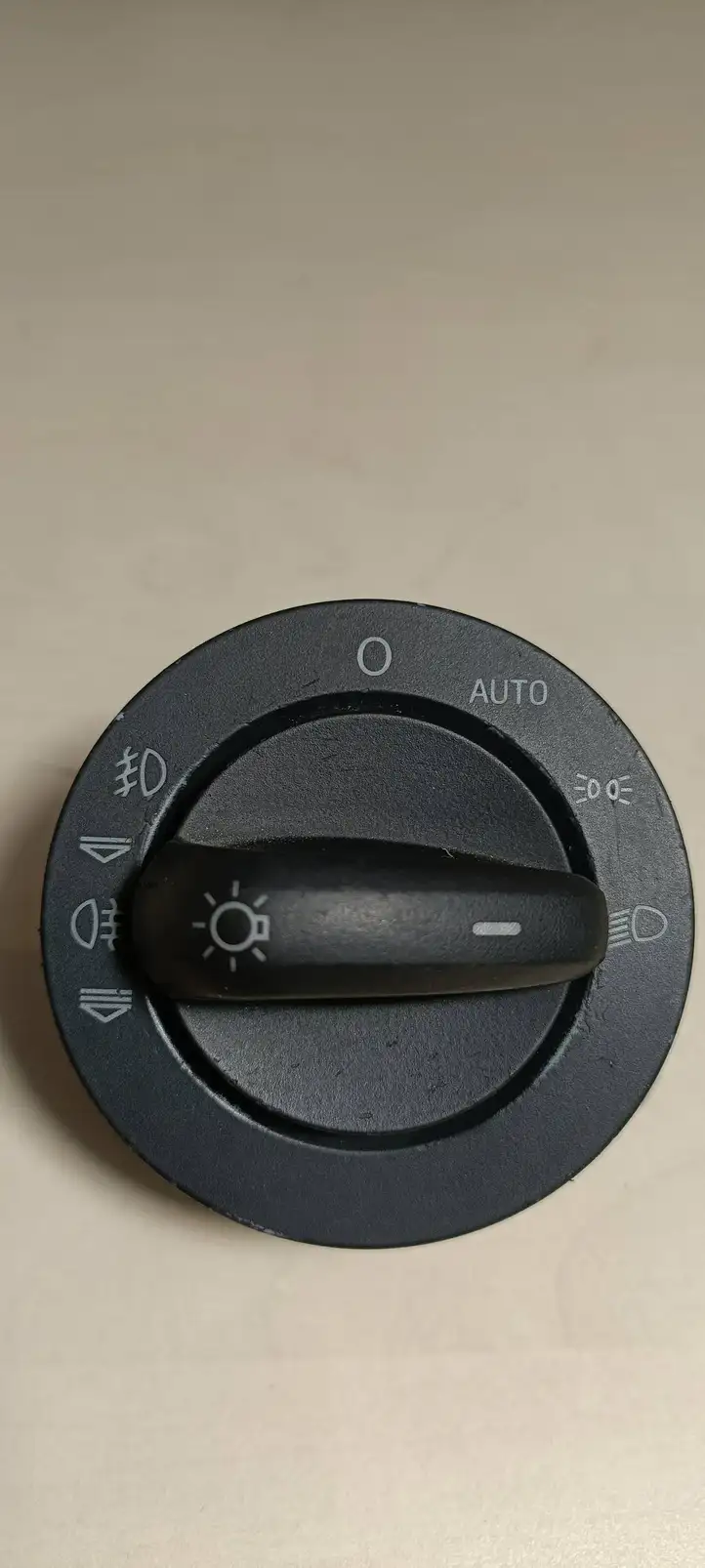 Audi A6 S6 C6 4F (2004 - 2008) 4F1941531D Включатель фонарей — фото 2