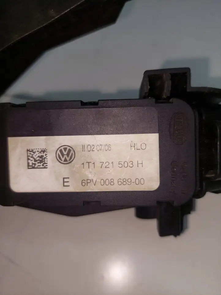 Volkswagen Caddy (2004 - 2010) 1T1721503H Педаль акселератора — фото 4