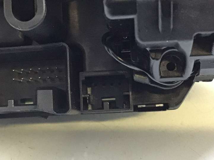 Audi A6 (2011 - 2014)  4G0953568A Комплект ручек