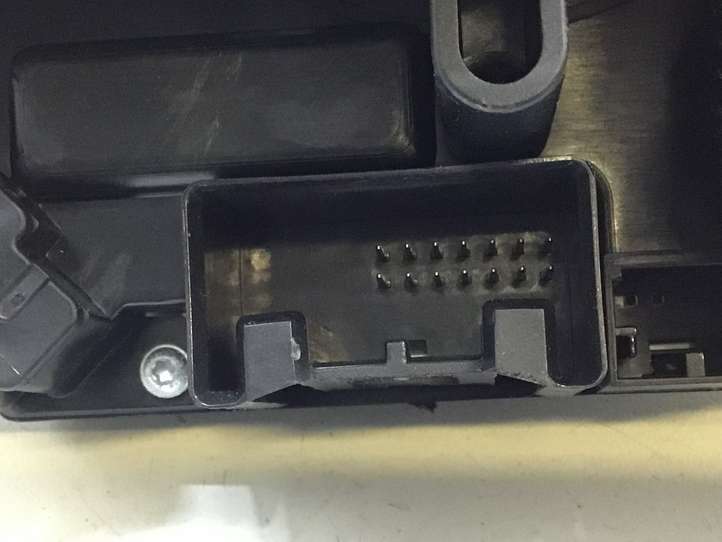Audi A6 (2011 - 2014)  4G0953568A Комплект ручек
