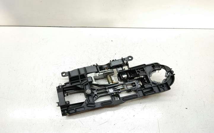 BMW 5 F10 F11 (2009 - 2016)  X4717565011 Кронштейн
