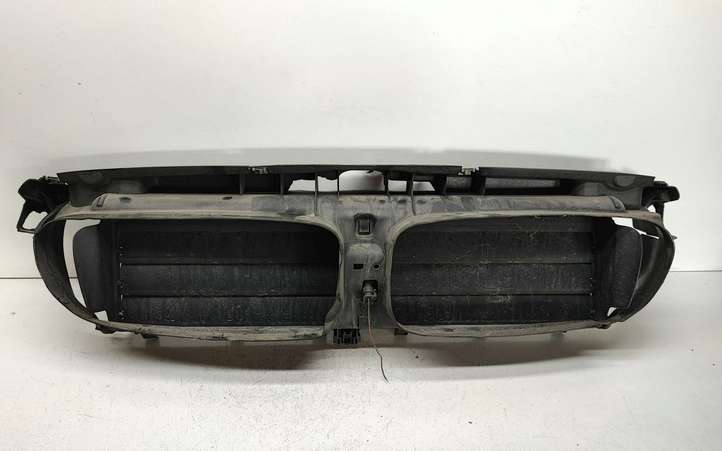 BMW 5 F10 F11 (2009 - 2016)  7200787 Устройство (устройства) для отвода воздуха