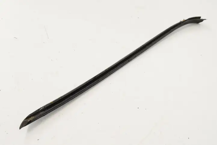 BMW 3 E90 E91 (2005 - 2012) 7173264 Накладка стоек лобового стекла — фото 3