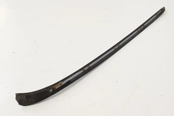 BMW 3 E90 E91 (2005 - 2012) 7173264 Накладка стоек лобового стекла — фото 4