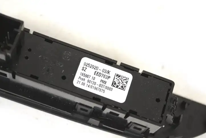 BMW 2 F22 F23 (2013 - 2017) 9252920 Кнопка фаркопа в багажнике — фото 5