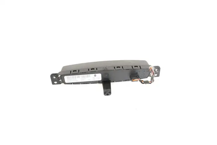 Mini Cooper Countryman R60 (2010 - 2016) 9804913 Кнопка фаркопа в багажнике — фото 2
