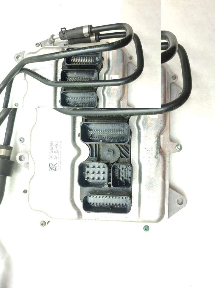BMW 7 F01 F02 F03 F04 (2008 - 2016)  7540738 Блок управления двигателя
