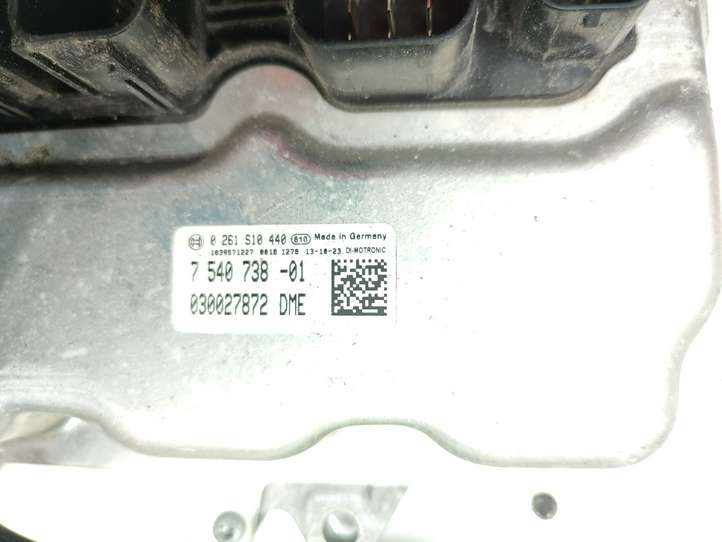 BMW 7 F01 F02 F03 F04 (2008 - 2016)  7540738 Блок управления двигателя