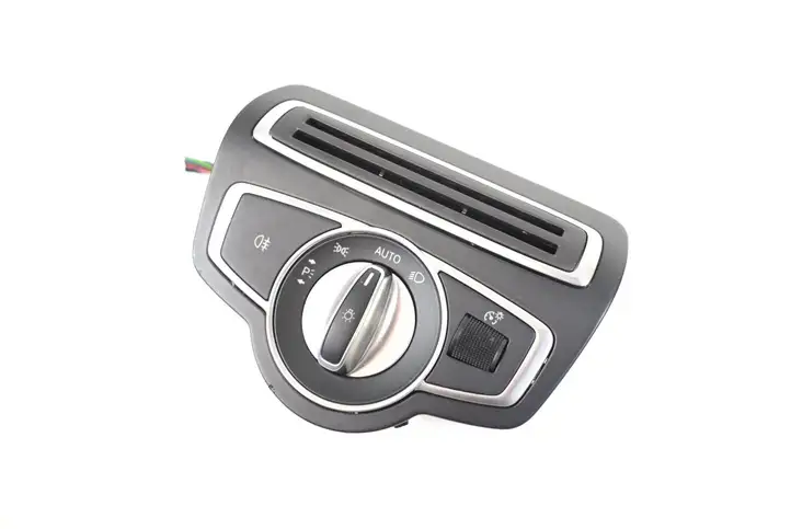 Mercedes-Benz C W205 (2014 - 2021) A2059051810 Включатель фонарей — фото 1