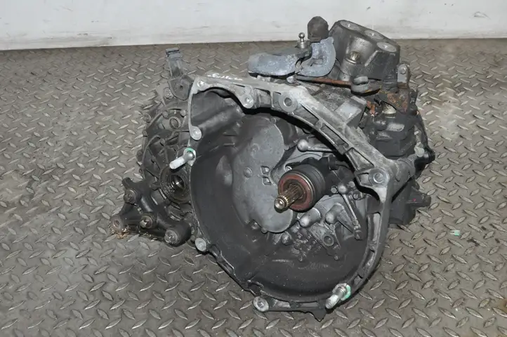 Alfa Romeo Giulietta (2010 - ) F1159A2 Механическая коробка передач, 6 передач — фото 1