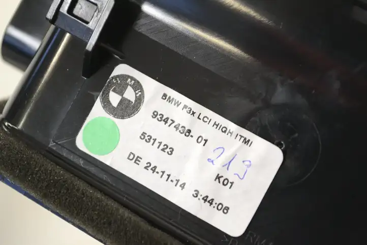 BMW 3 F30 F35 F31 (2012 - 2018) 9347436 Воздушная решетка панели — фото 5