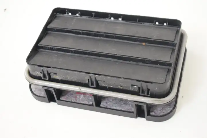 BMW X5 F15 (2013 - 2017) 9122453 Вентиляционная решетка кузова — фото 2