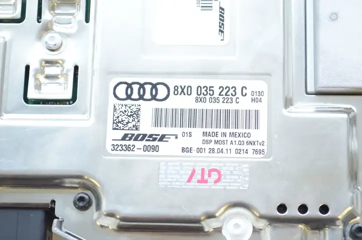 Audi A1 (2010 - 2014) 8X0035223C Усилитель звука — фото 4
