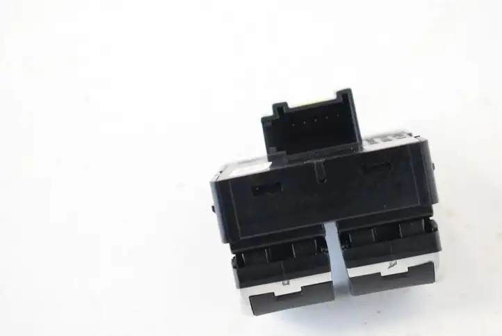 Audi TT TTS RS Mk3 8S (2014 - 2018) 8V0959851C Блок кнопок стеклоподъемников — фото 4