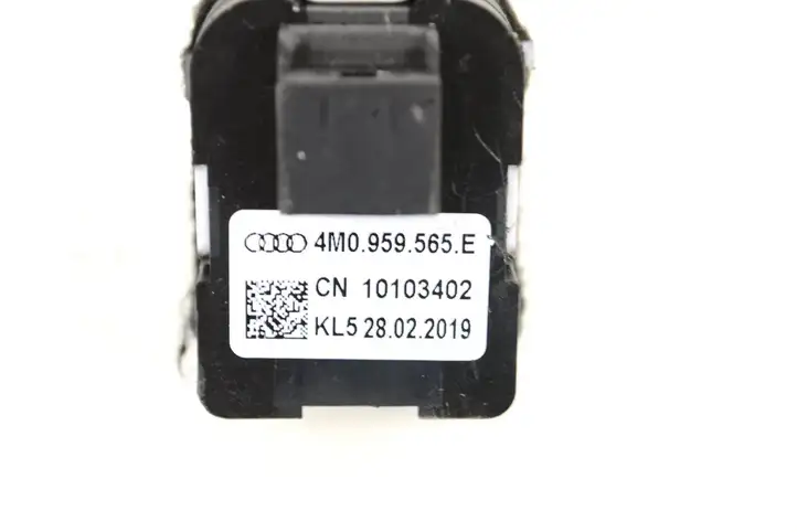 Audi TT TTS RS Mk3 8S (2014 - 2018) 4M0959565E Включатель зеркал — фото 4
