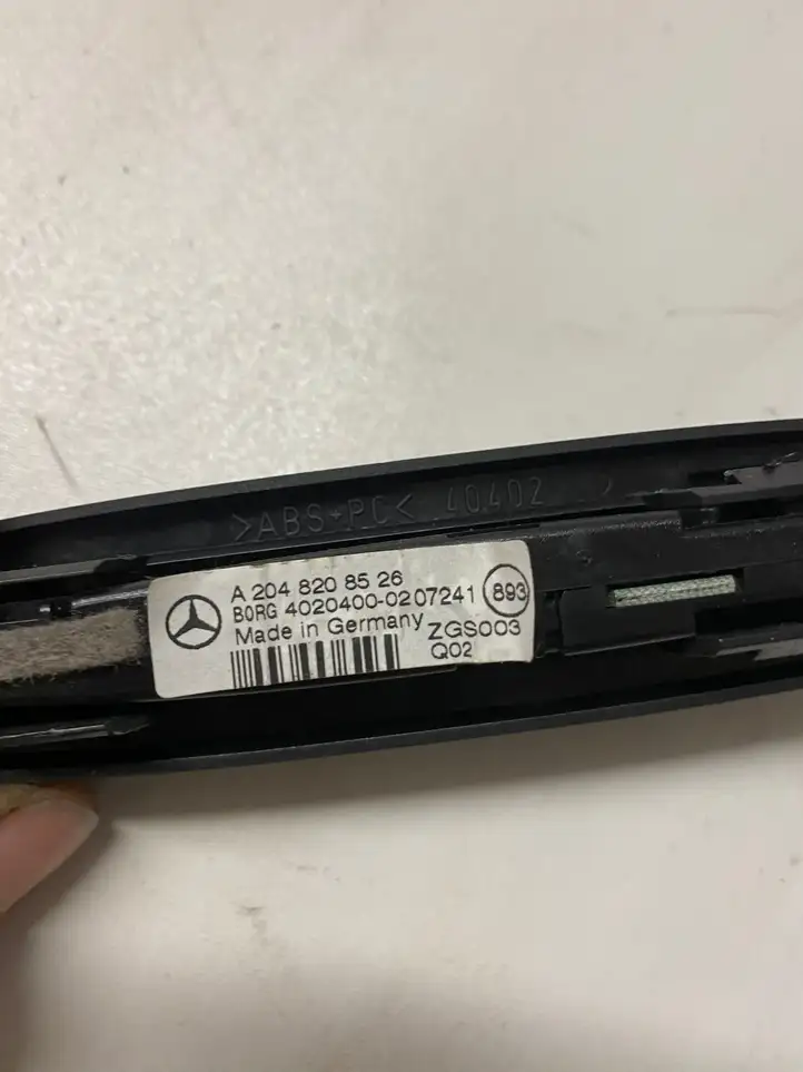 Mercedes-Benz C AMG W204 (2007 - 2014) A2048208526 Экран парктроника PDC — фото 1