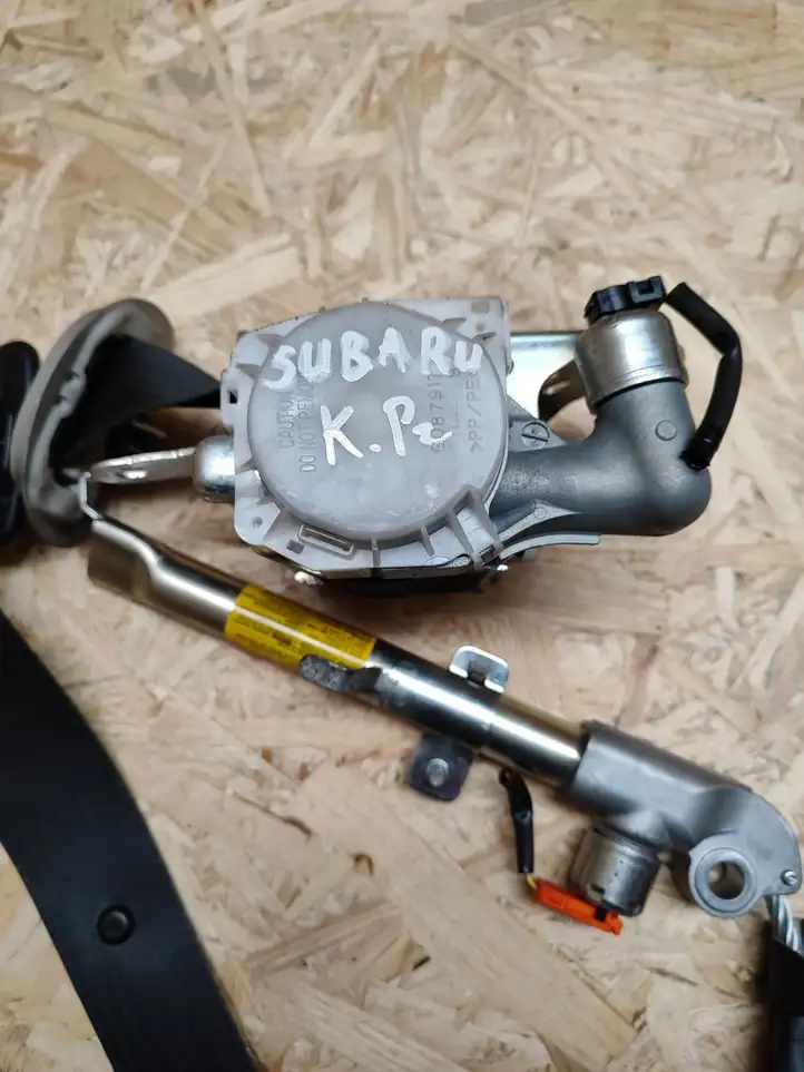 Subaru Outback (2009 - 2014) 7S2610 Передний ремень безопасности — фото 4