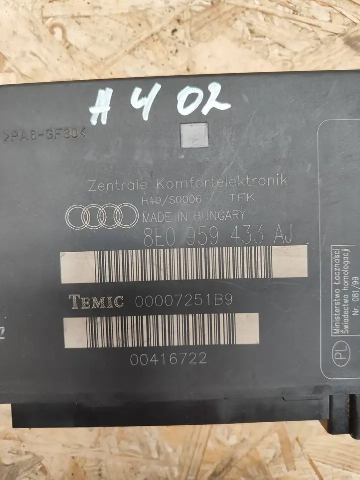 Audi A4 S4 B6 8E 8H (2000 - 2006) 8E0959433AJ Модуль комфорта — фото 2