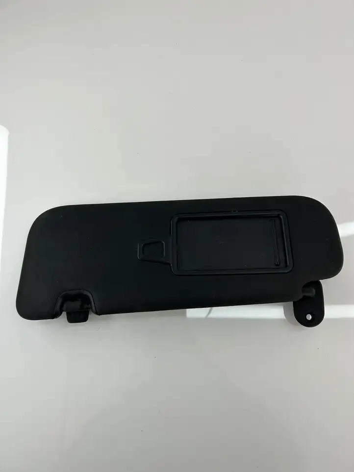 Kia Ceed (2015 - 2018) Солнцезащитный козырек — фото 1