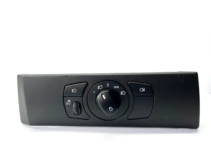 BMW 5 E60 E61 (2004 - 2010) 6953735 Включатель фонарей — фото 1