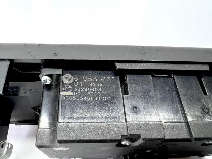 BMW 5 E60 E61 (2004 - 2010) 6953735 Включатель фонарей — фото 2