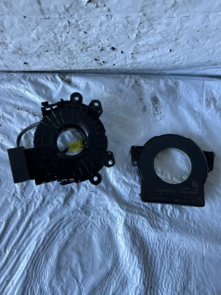 Nissan Juke I F15 (2010 - 2018) 0265005571 Контактное кольцо SRS — фото 1