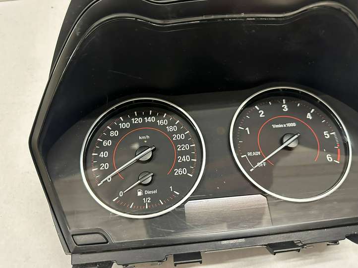 BMW 1 F20 F21 (2011 - 2019)  9232891 Спидометр (приборный щиток)