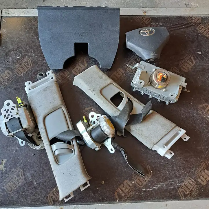 Toyota Corolla Verso AR10 (2004 - 2009) 1008511 Комплект подушек безопасности — фото 1