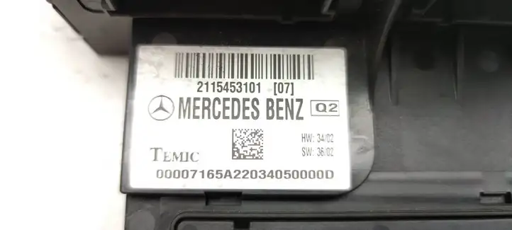 Mercedes-Benz E W211 (2002 - 2009) 2115453101 Блок предохранителей (комплект) — фото 9